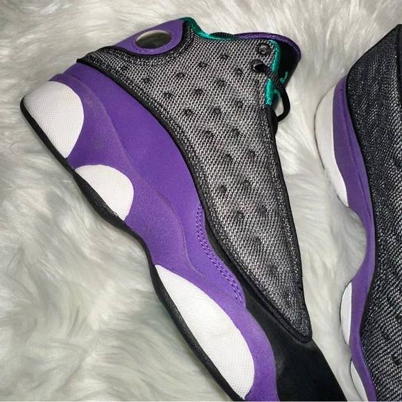 Jordan 13s💜🖤 - Picture 7 of 8
